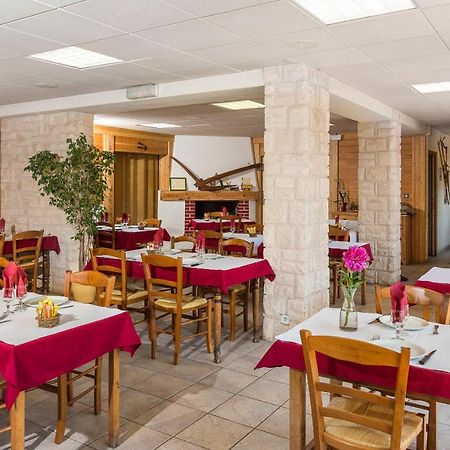 Hotel Restaurant Le Chamois Ancelle Exterior foto